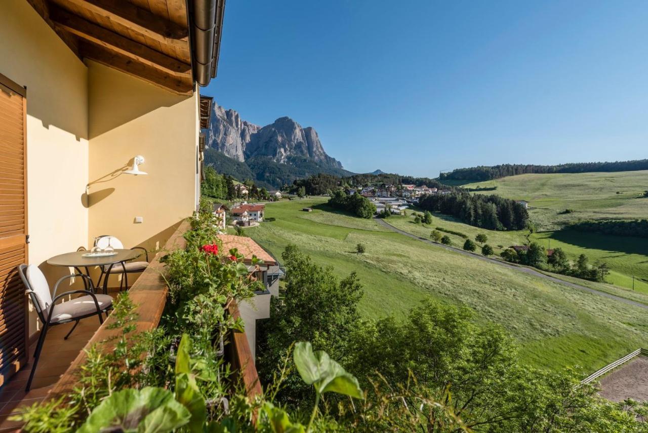 Hotel Alpenflora Castelrotto Extérieur photo